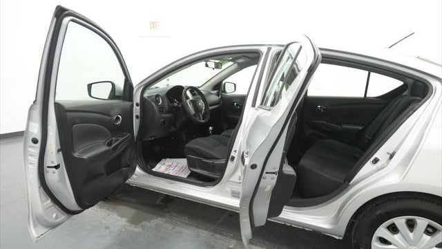 2017 Nissan Versa 1.6 SV