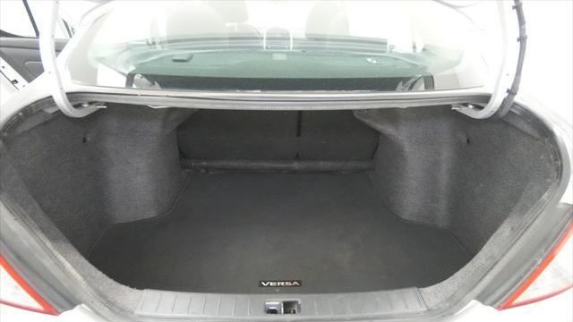 2017 Nissan Versa 1.6 SV