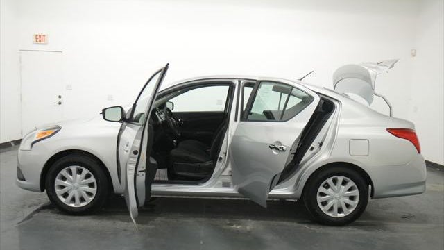 2017 Nissan Versa 1.6 SV