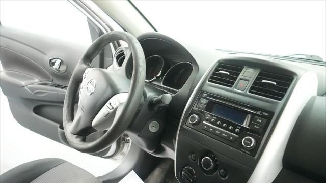2017 Nissan Versa 1.6 SV