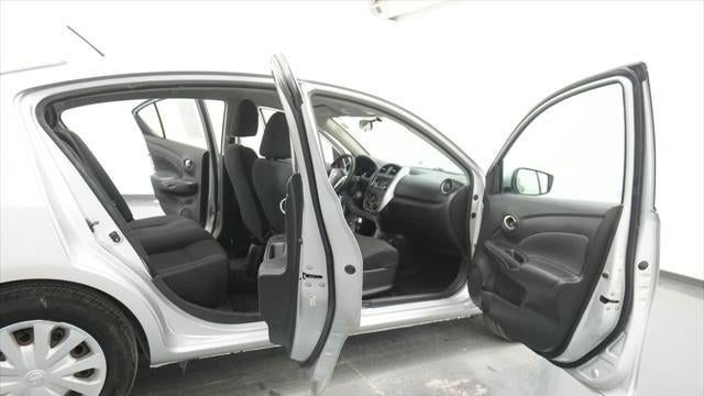2017 Nissan Versa 1.6 SV