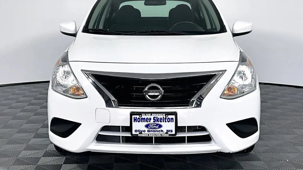 2019 Nissan Versa S