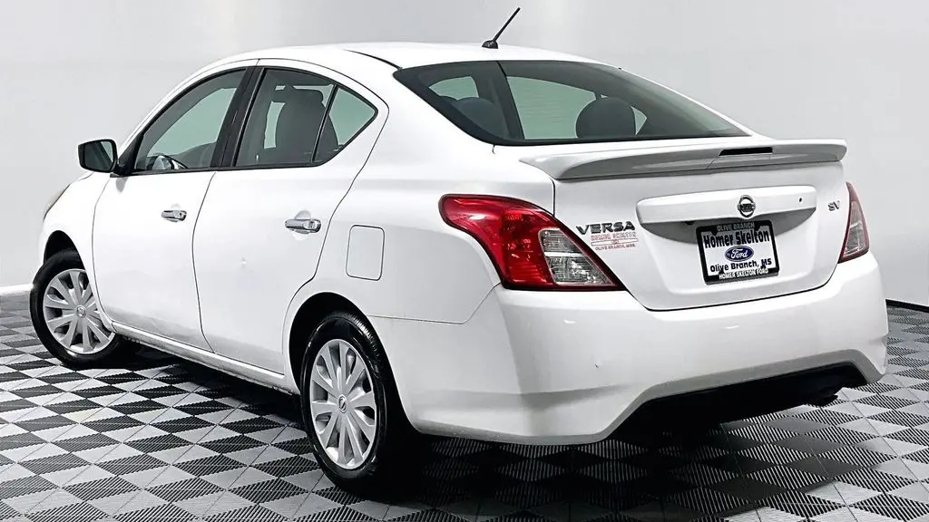 2019 Nissan Versa S