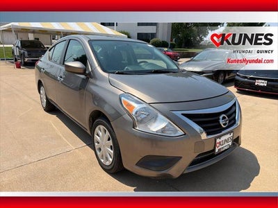 2017 Nissan Versa 1.6 SV 4DR Sedan