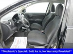 2013 Versa Thumbnail 15