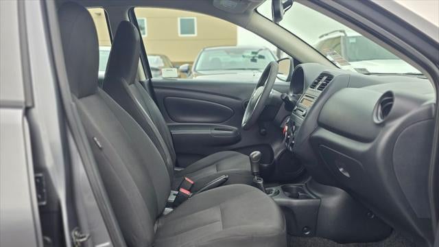 2016 Nissan Versa 1.6 S