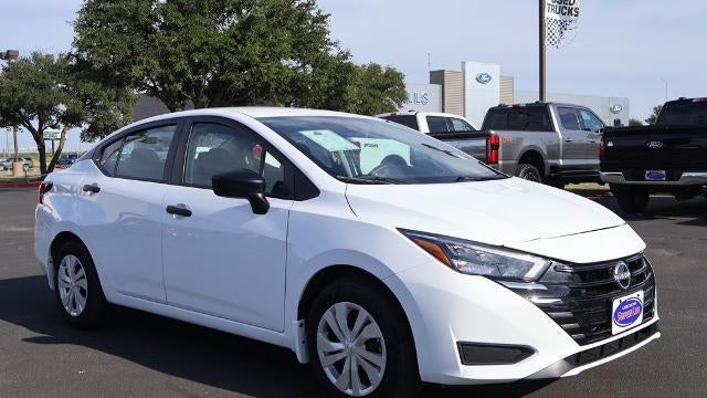 2025 Nissan Versa S