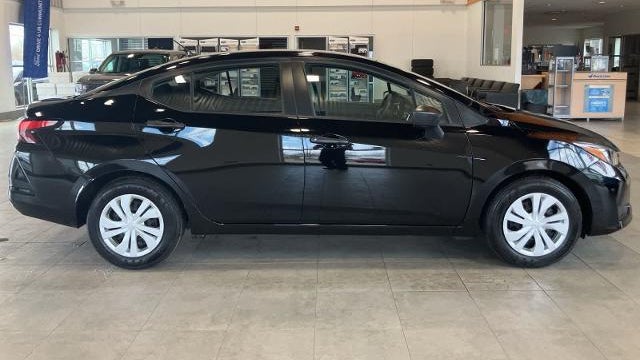 2025 Nissan Versa S