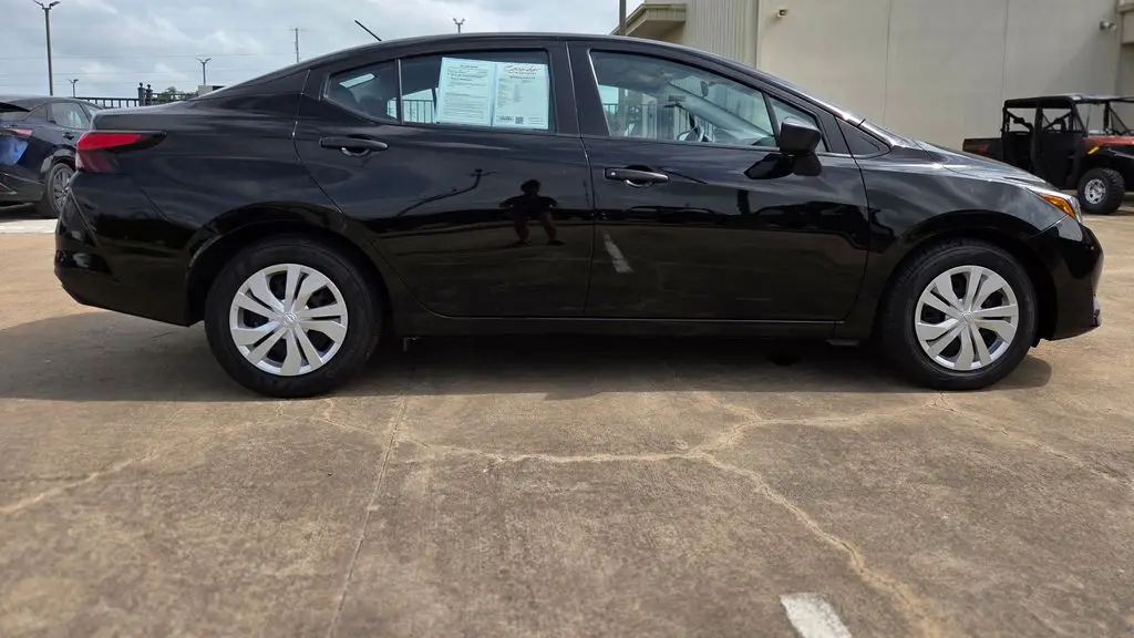 2025 Nissan Versa S