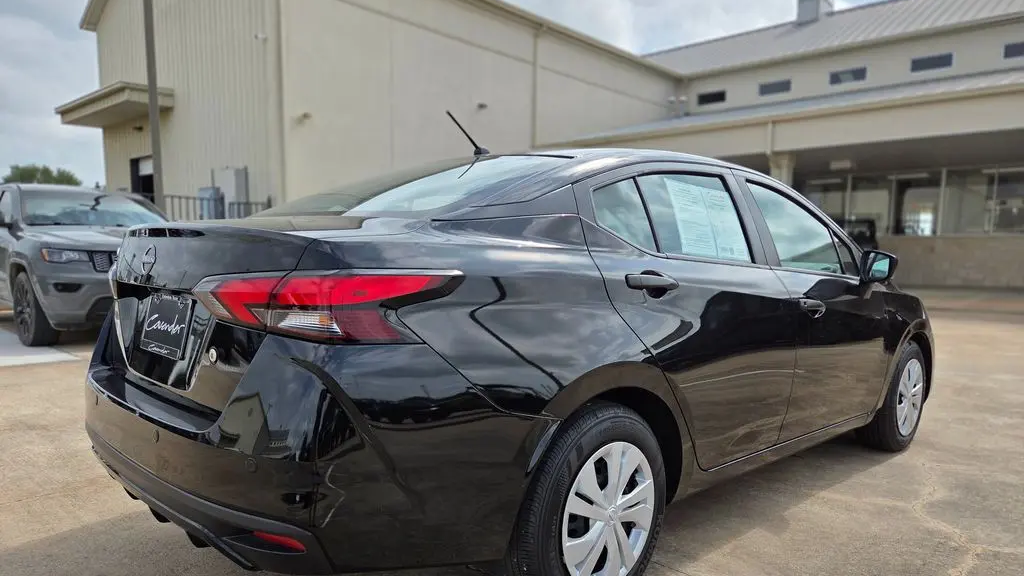 2025 Nissan Versa S