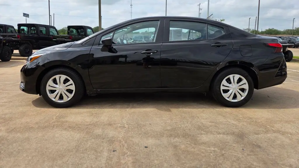 2025 Nissan Versa S