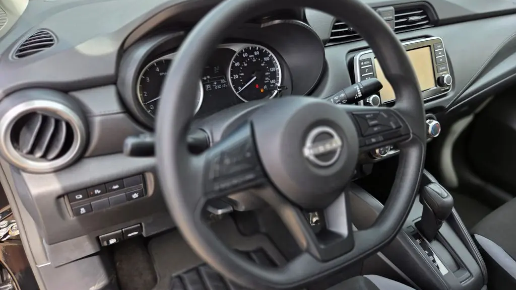 2025 Nissan Versa S