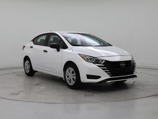 2024 Nissan Versa with Fresh Powder Exterior