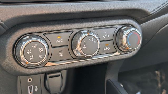 2025 Nissan Versa S