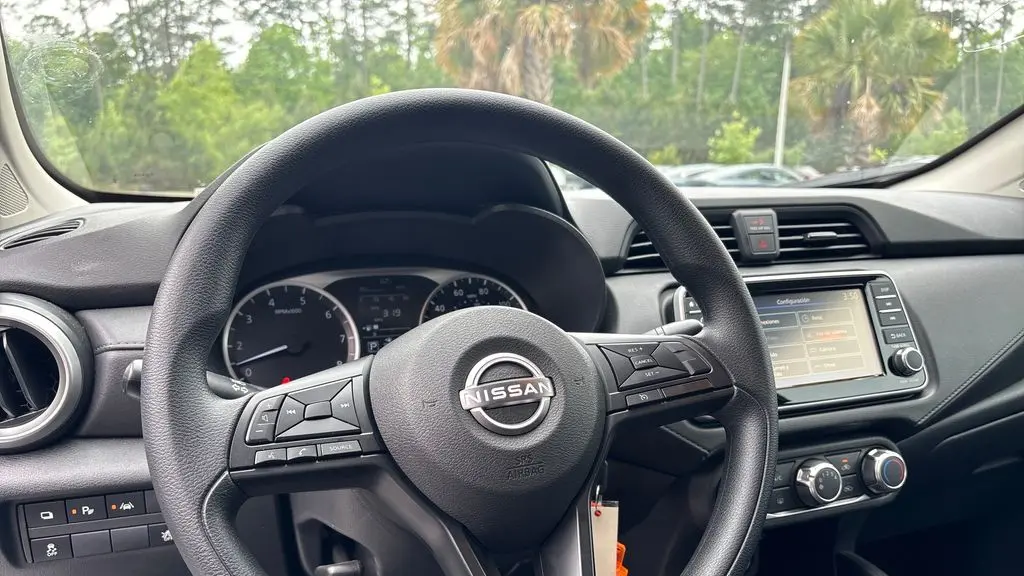 2025 Nissan Versa S