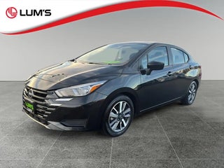 2023 Nissan Versa with Super Black Exterior