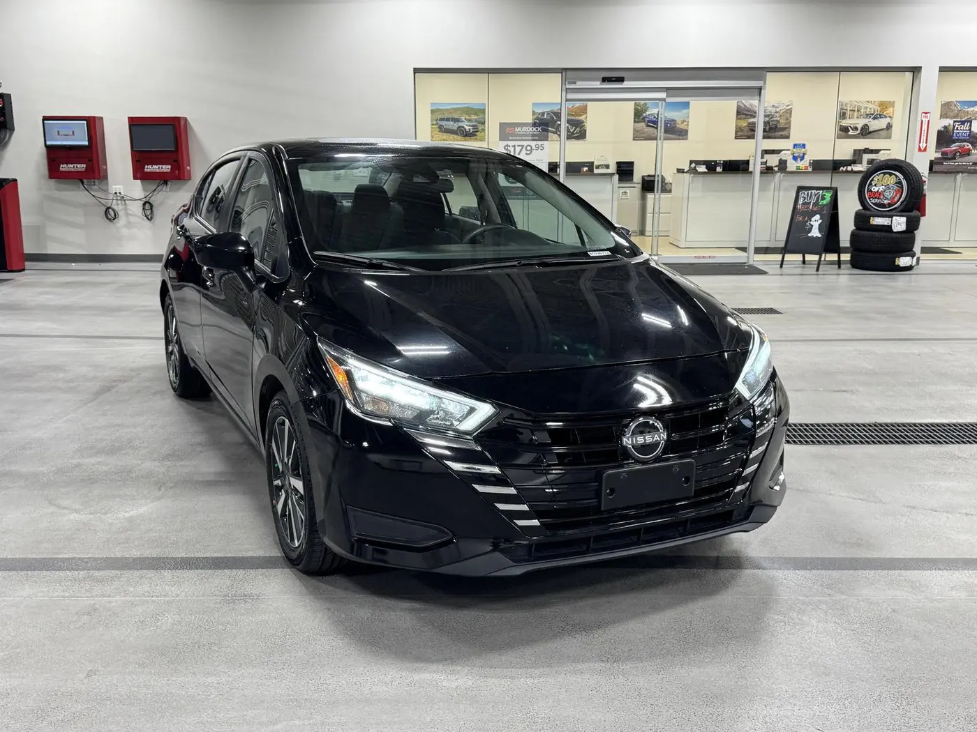 2025 Nissan Versa - $18,098