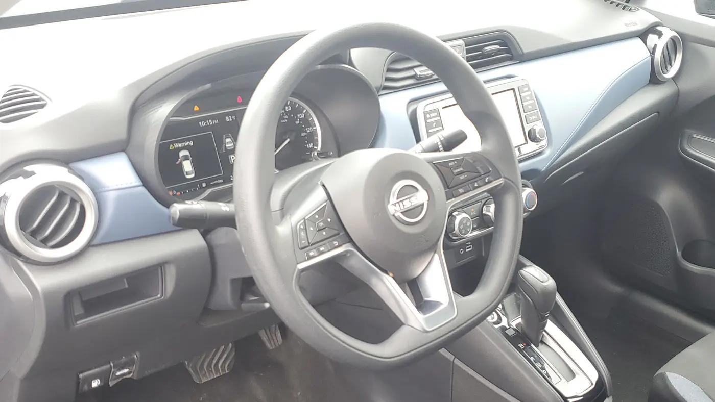 2025 Nissan Versa SV