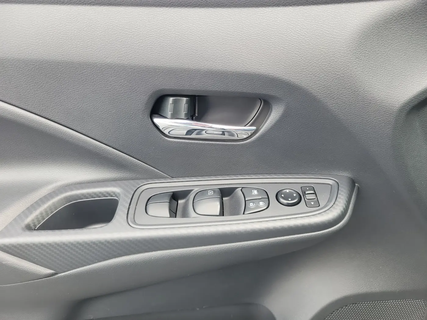 2025 Nissan Versa - $17,983