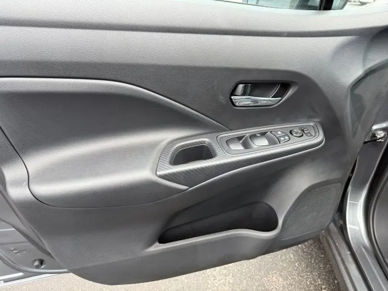 2025 Nissan Versa - $21,750