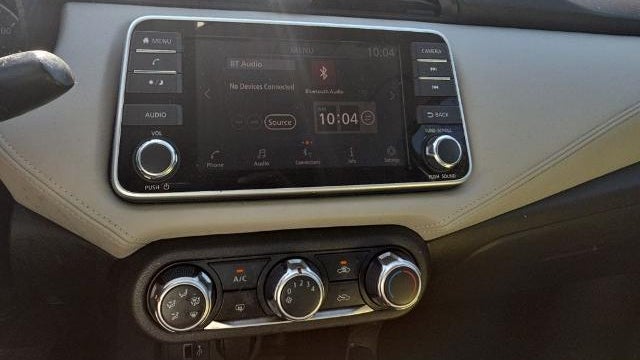 2020 Nissan Versa SV