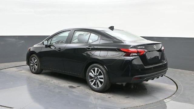 2023 Nissan Versa SV