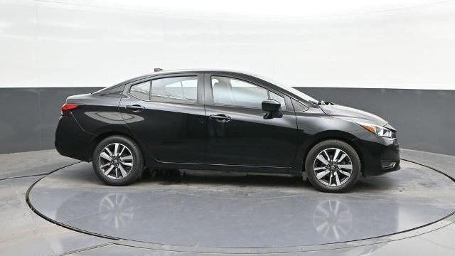 2023 Nissan Versa SV