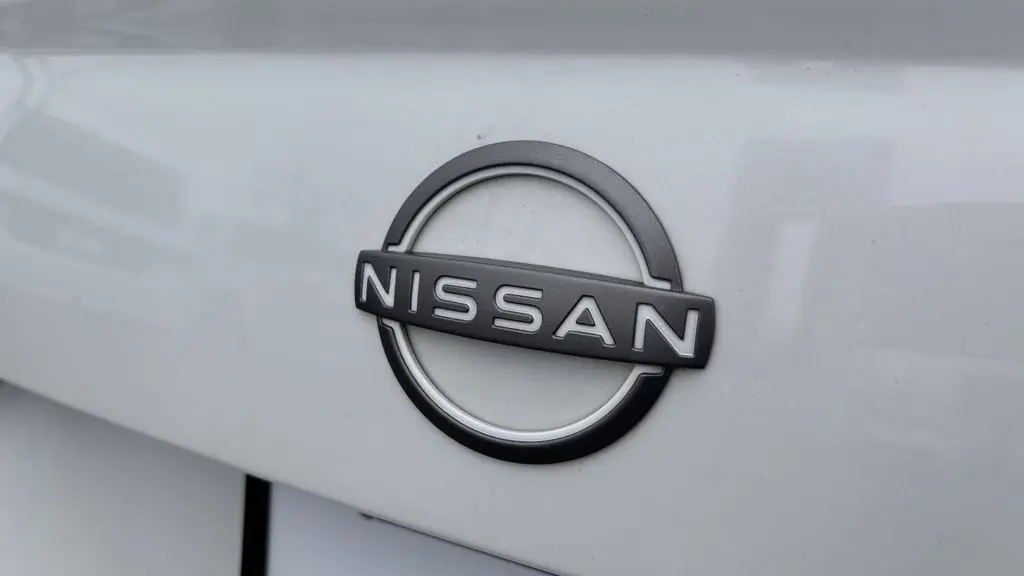 2023 Nissan Versa SV