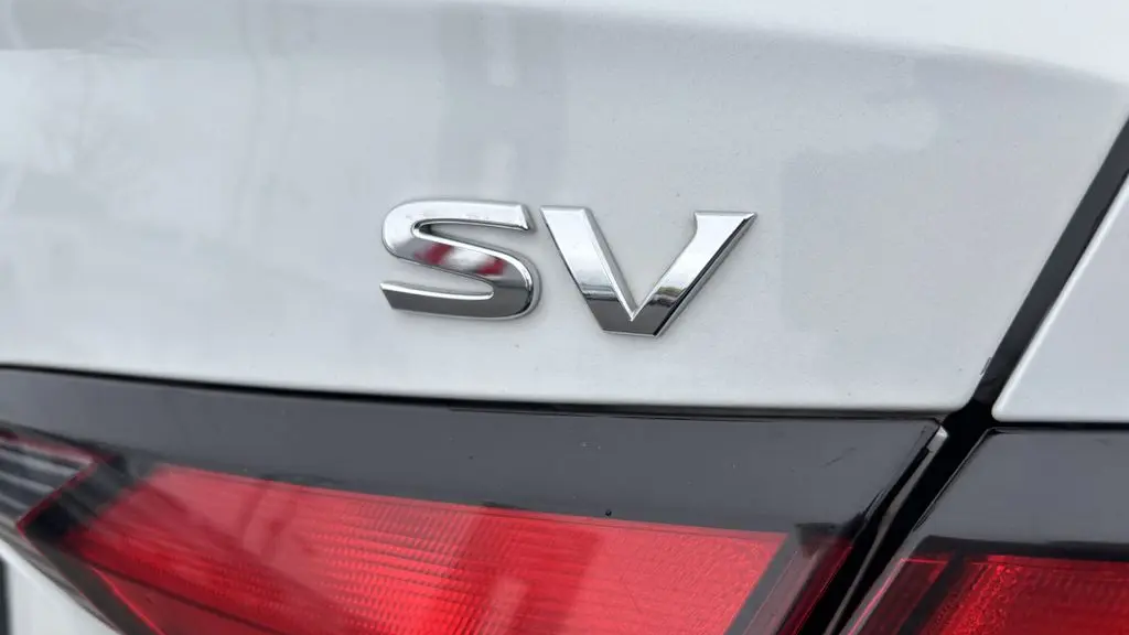 2023 Nissan Versa SV