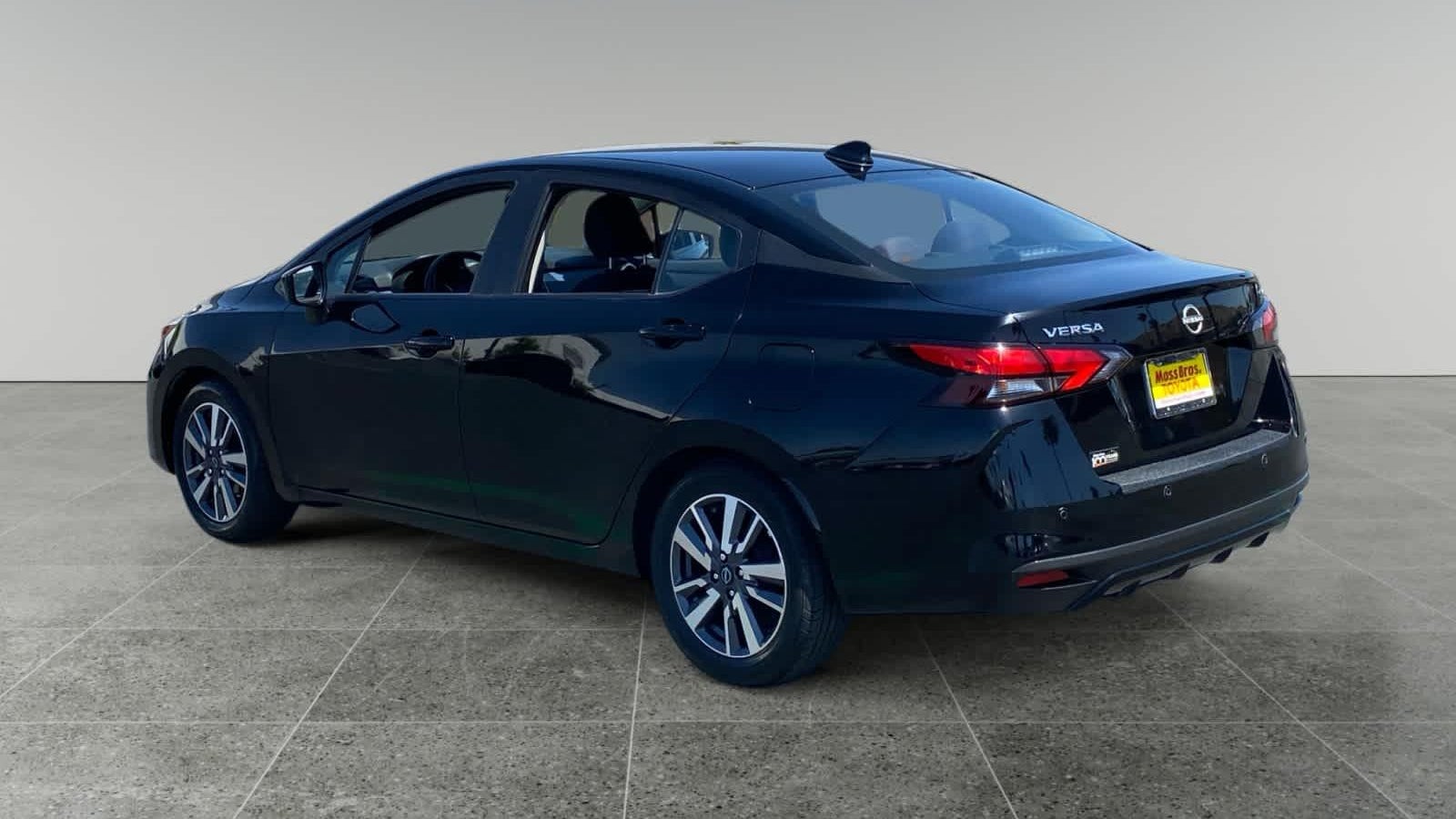 2023 Nissan Versa SV