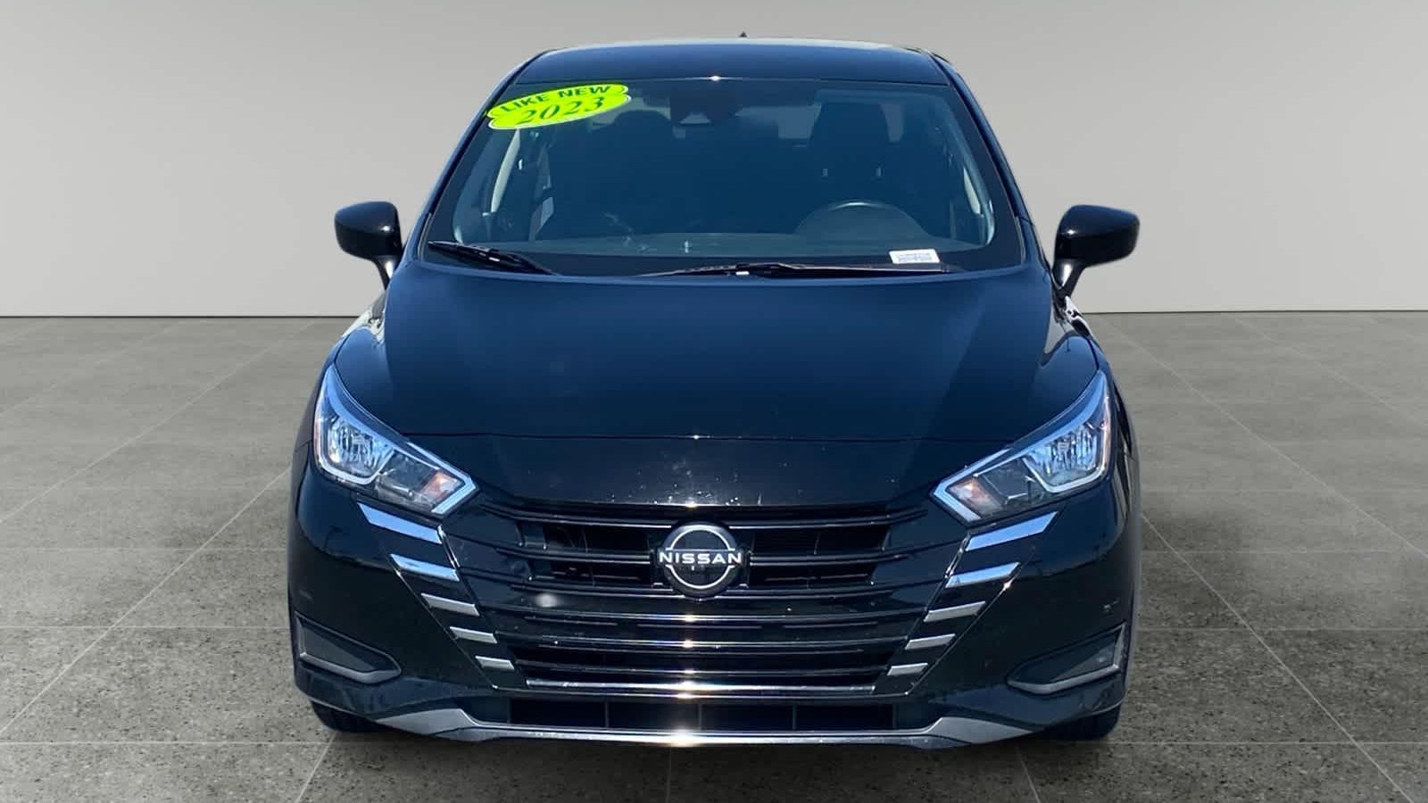 2023 Nissan Versa SV