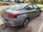 2022 Versa Thumbnail 4