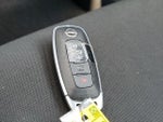 2025 Versa Thumbnail 28