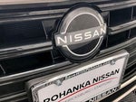 2023 Versa Thumbnail 27