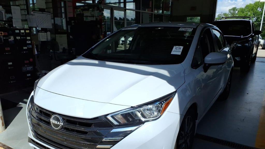 2024 Nissan Versa SV