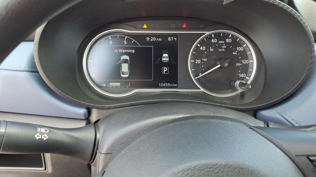 2024 Nissan Versa SV