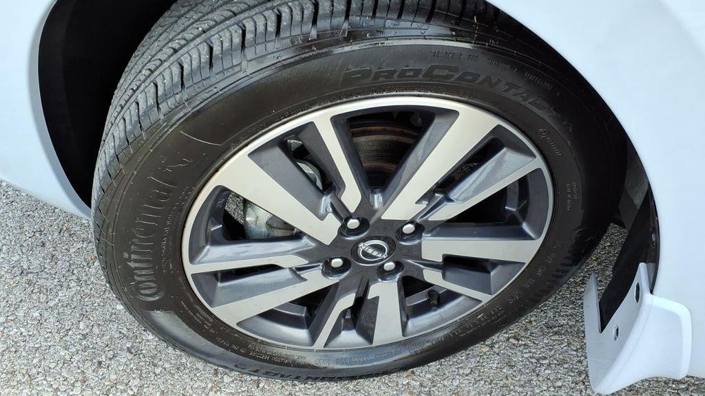 2024 Nissan Versa SV