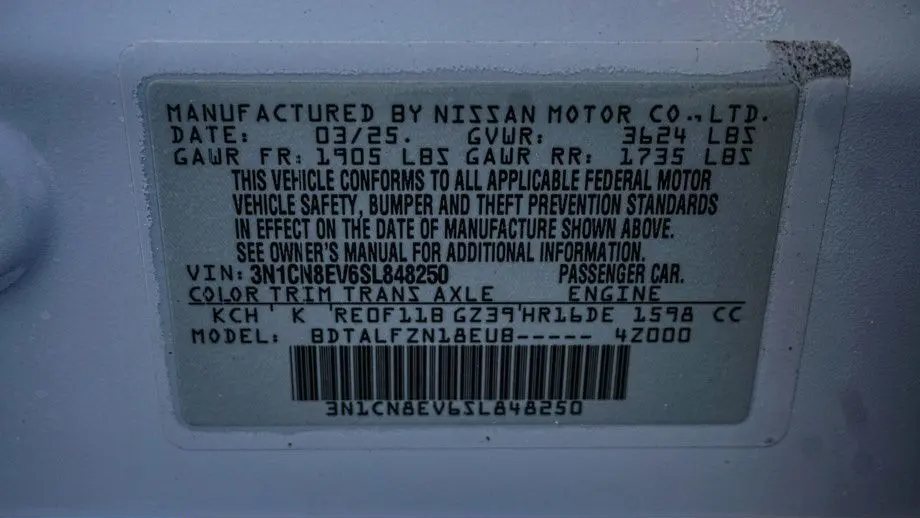 2025 Nissan Versa SV