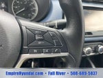 2025 Versa Thumbnail 27