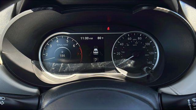 2022 Nissan Versa SV