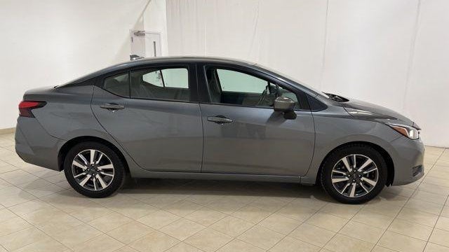 2023 Nissan Versa SV