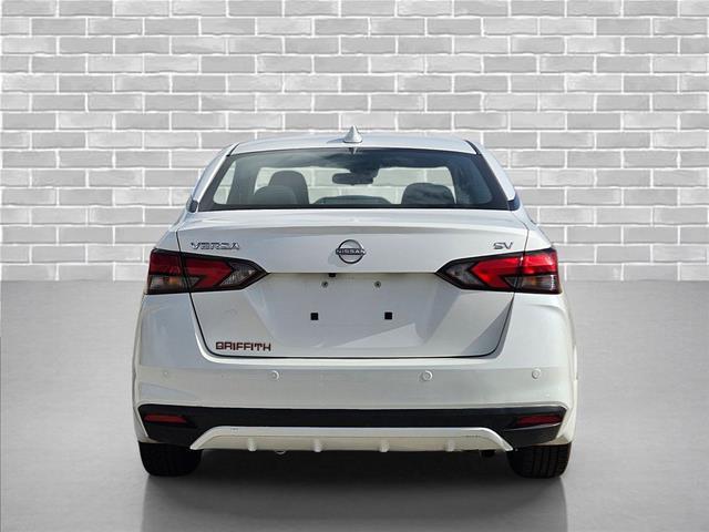 2024 Nissan Versa - $18,000