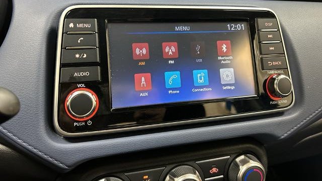 2024 Nissan Versa SV