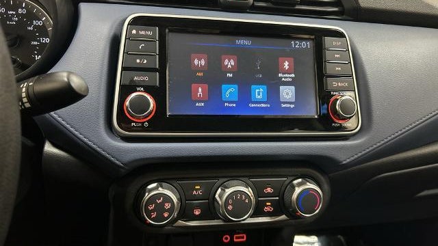 2024 Nissan Versa SV