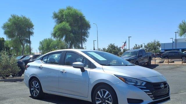 2025 Nissan Versa SV