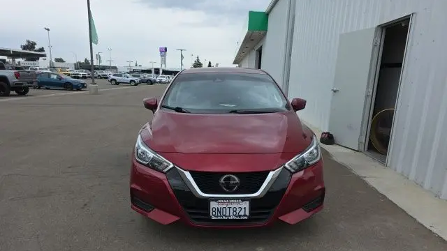 2020 Nissan Versa SV