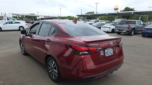 2020 Nissan Versa SV