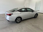2025 Versa Thumbnail 4