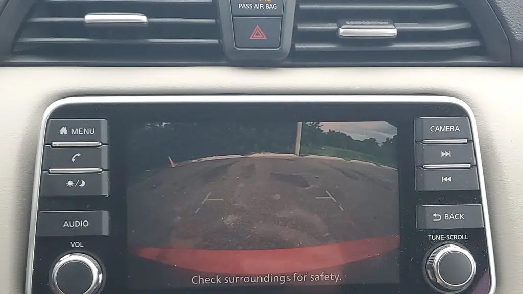 2020 Nissan Versa SV