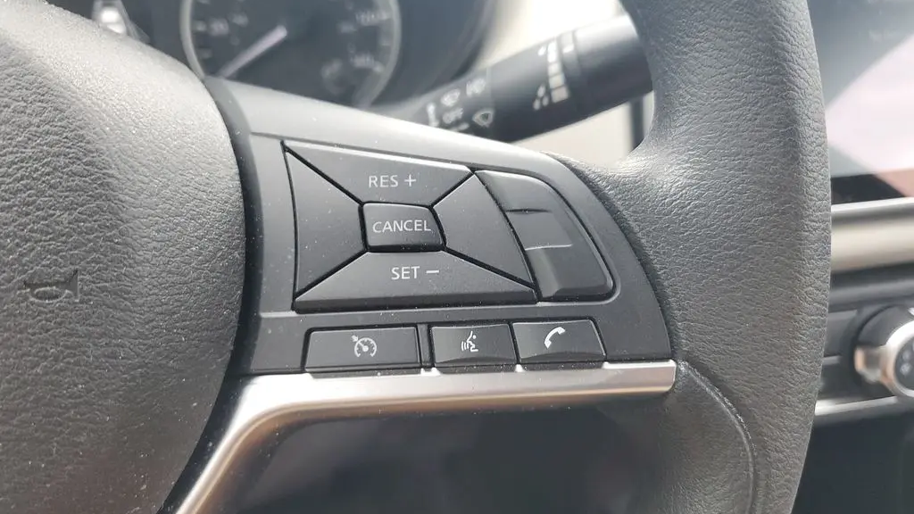2020 Nissan Versa SV